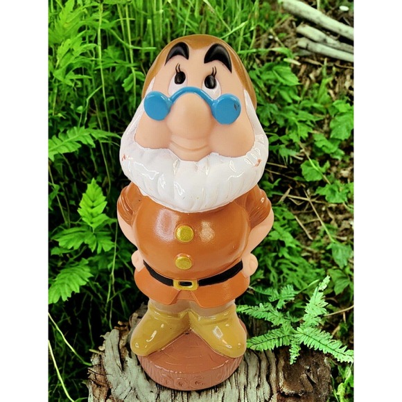 Vintage 5" Doc Disney Snow White 7 Dwarfs Rubber Vinyl Bath Toy Squeak - Picture 1 of 7